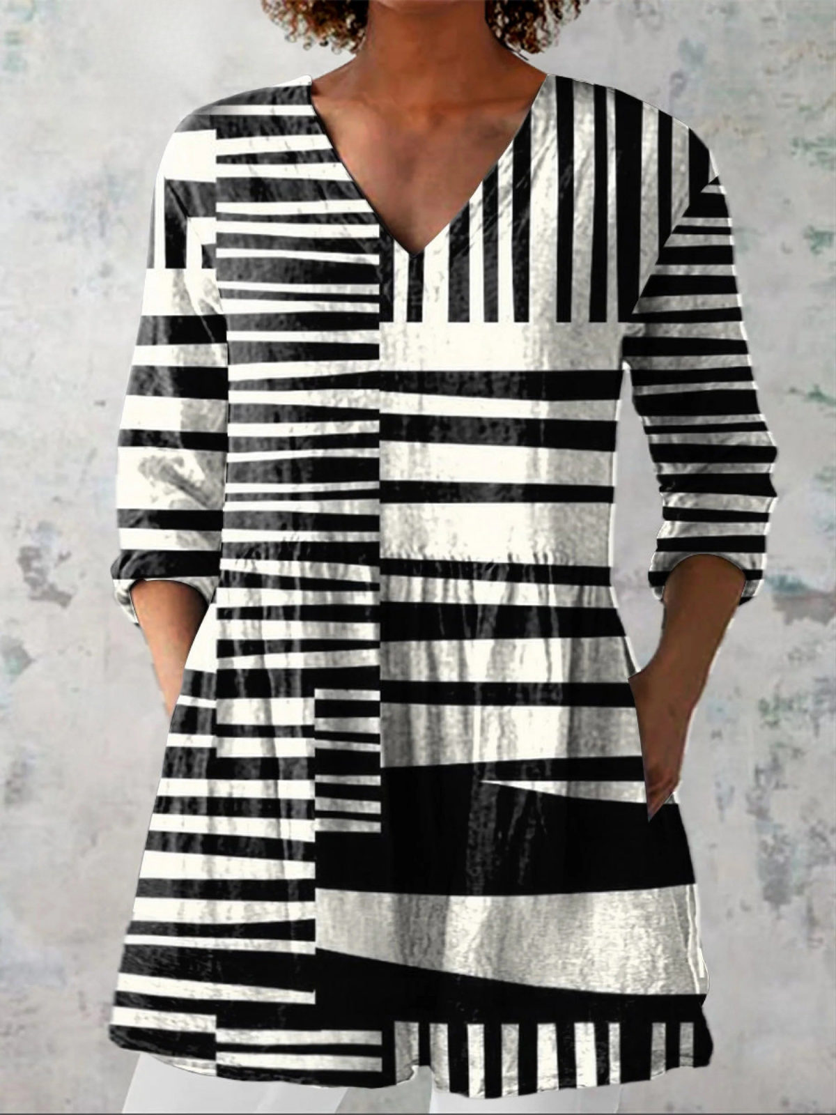 Capri - Long V-Neck Shirt