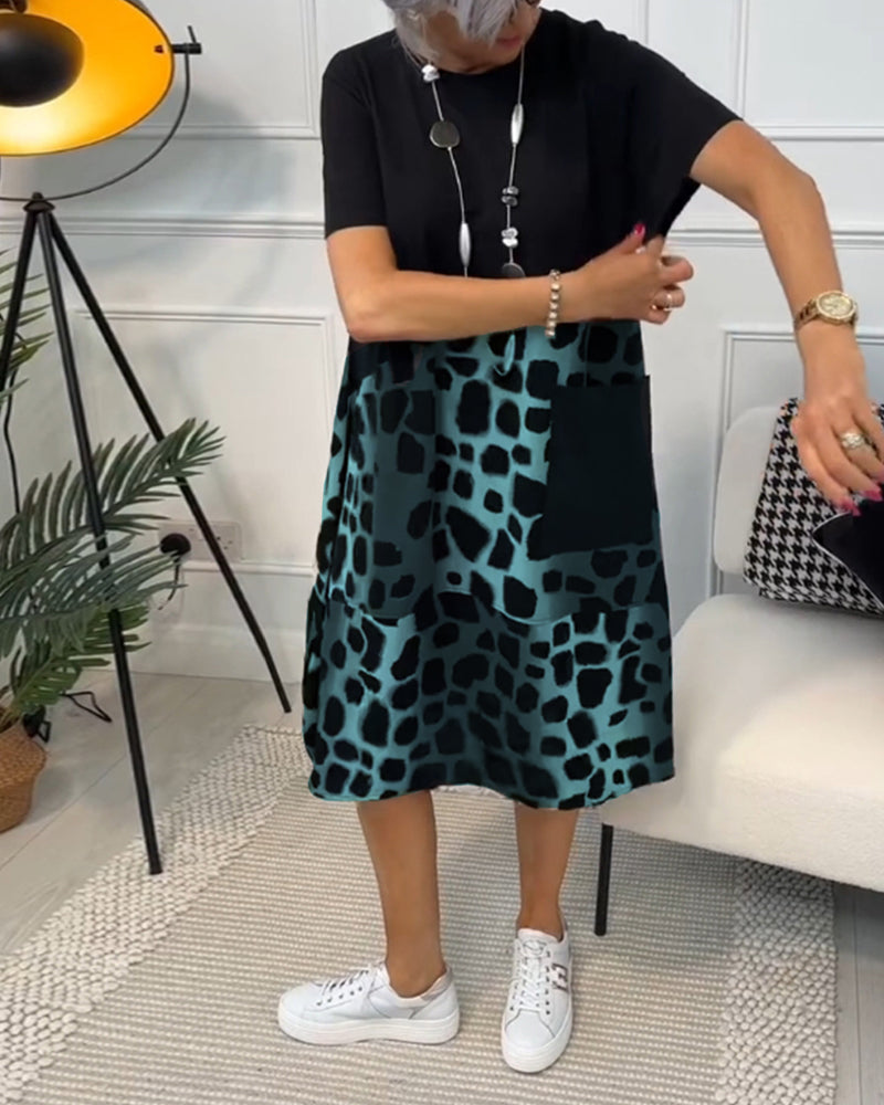 Printed Short Sleeve Dress with Round Neck