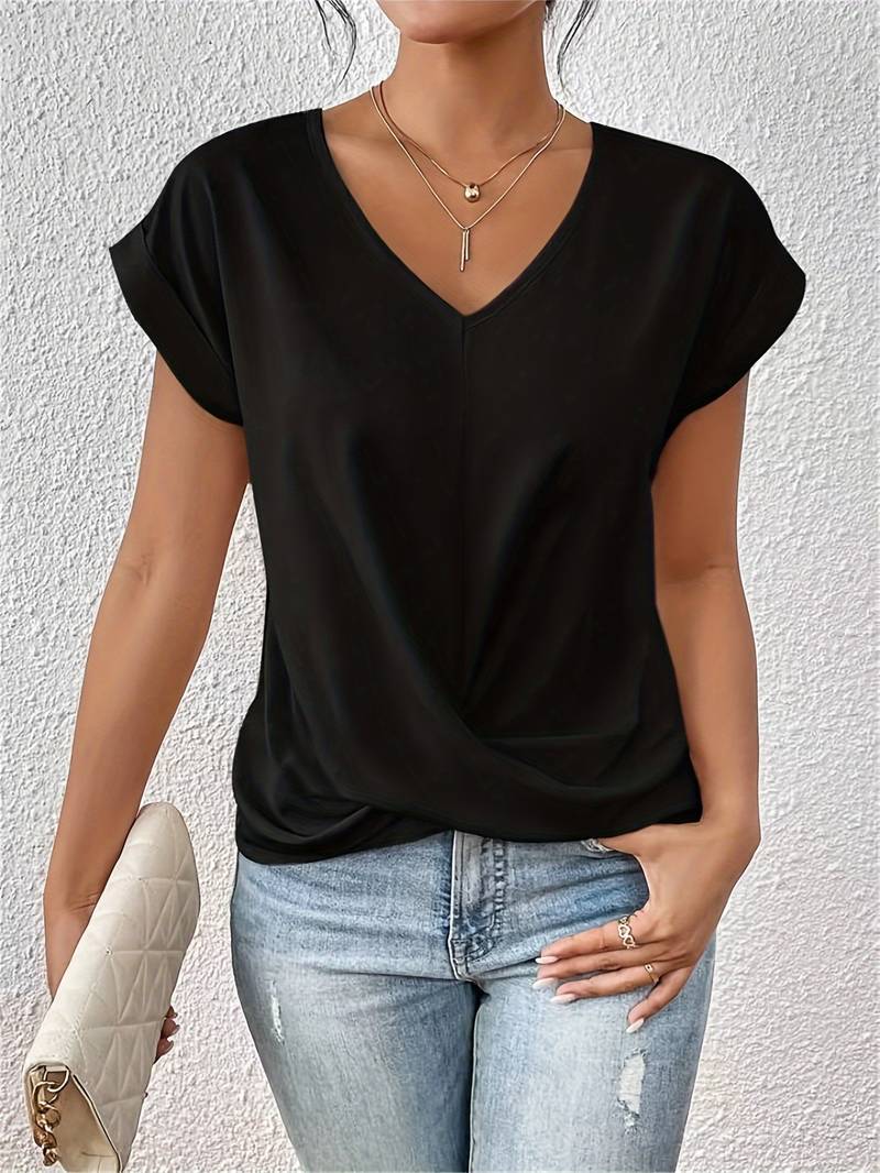 Amara - Elegant T-Shirt