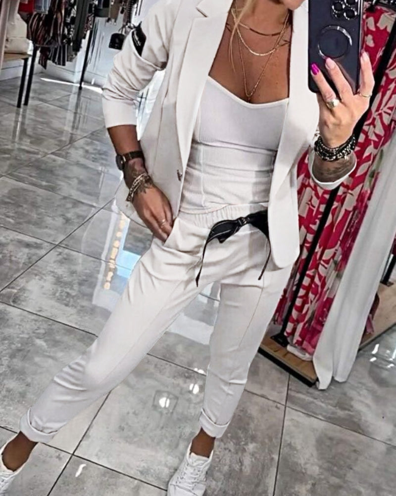 Malou | Stylish Blazer & Jogger Set