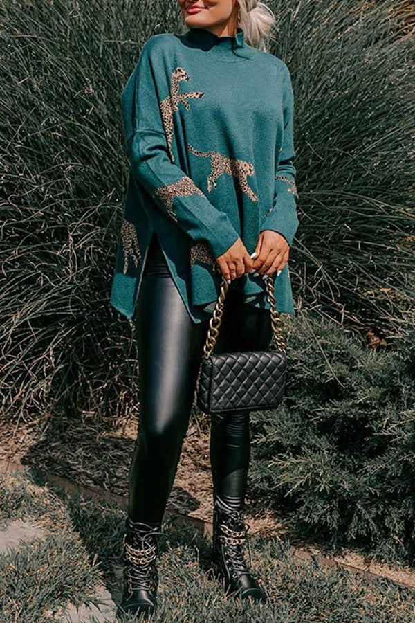 VIDA – CASUAL VINTAGE TIGER & LEOPARD PRINT TOP
