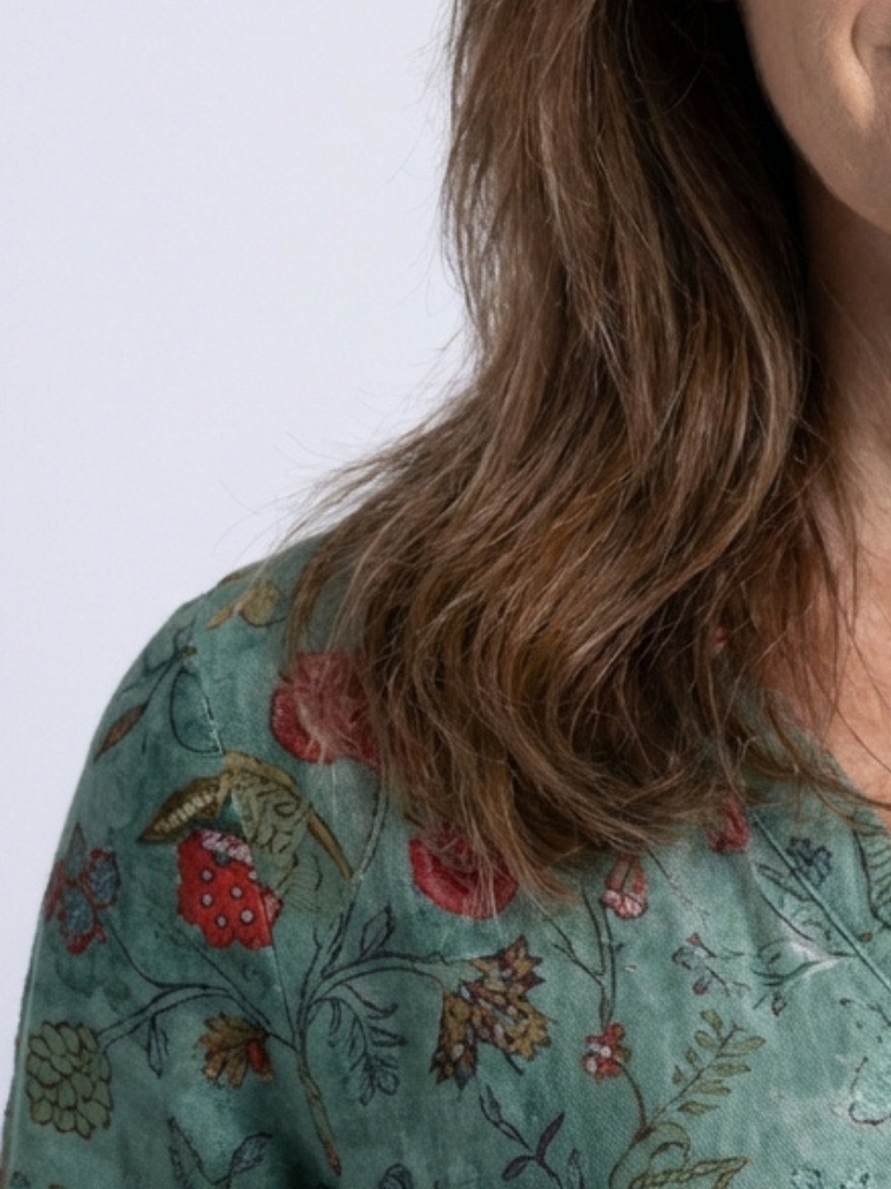 Marina | Vestido Maxi de Manga Tres Cuartos con Escote en V Floral