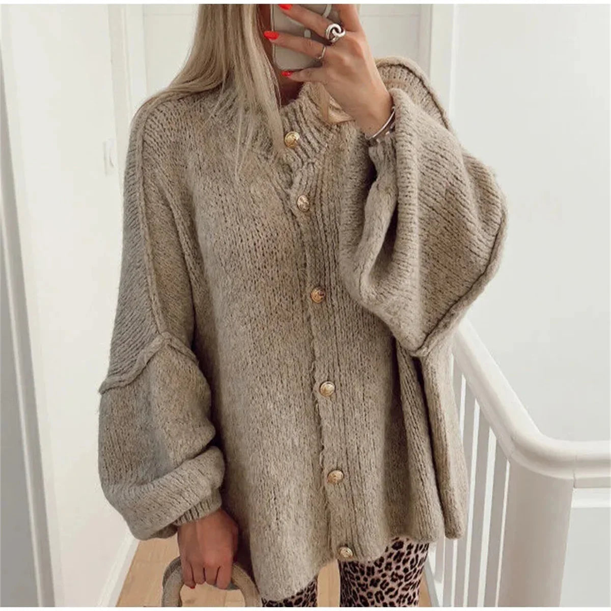 Chani - Elegant Loose Sweater