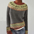 Lara - Cozy Retro Sweater