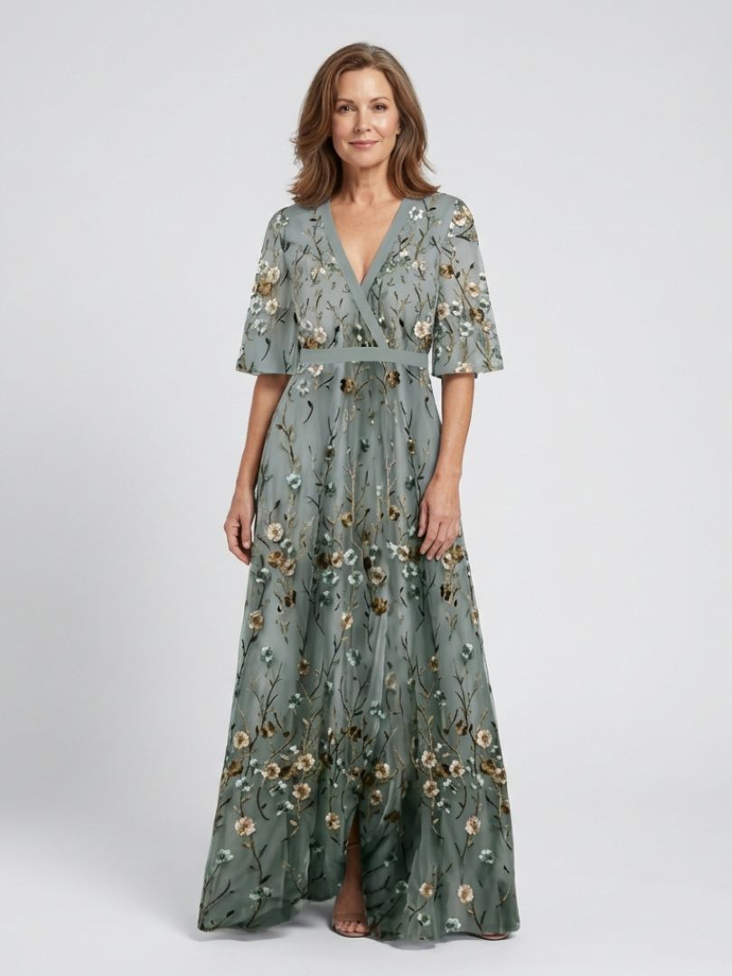 Evadne | Vestido Maxi Bordado con Escote en V