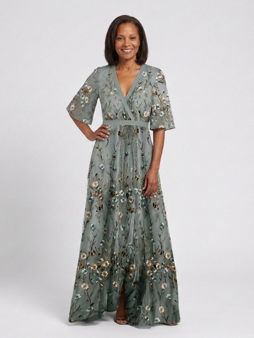Evadne | Vestido Maxi Bordado con Escote en V